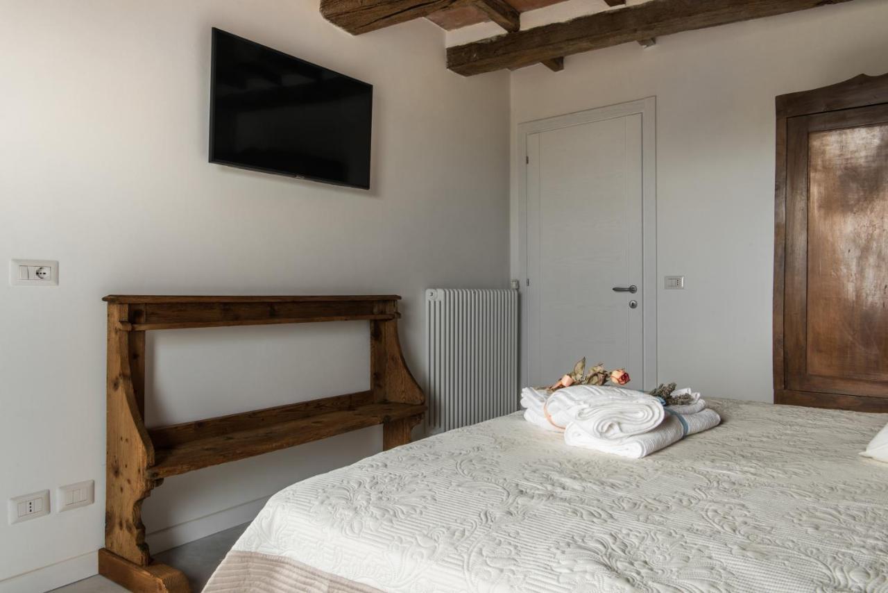 Tenuta Ca Di Bertucci Solignano Exteriör bild